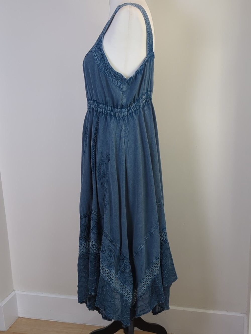 Vintage Magic Mineral Wash Floral Embroidered Handkerchief Midi Dress XL - Picture 7 of 14